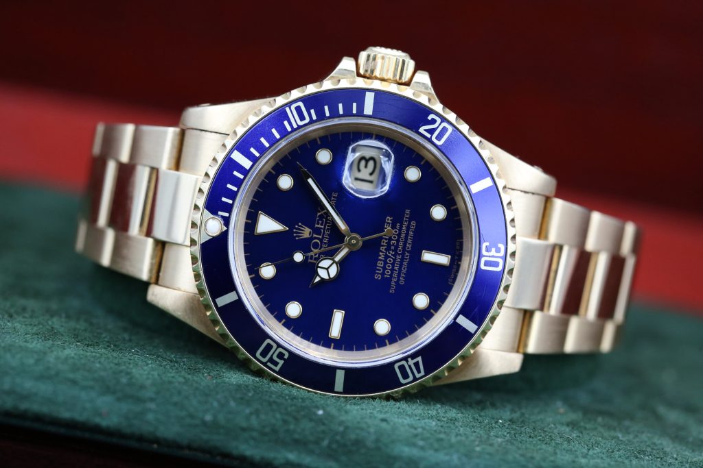 Rolex 16618 Blue SUBMARINER 40mm 1997