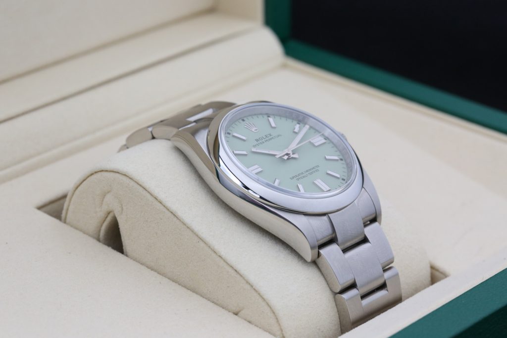 Rolex 126000 Pistachio OYSTER PERPETUAL 36mm 2025