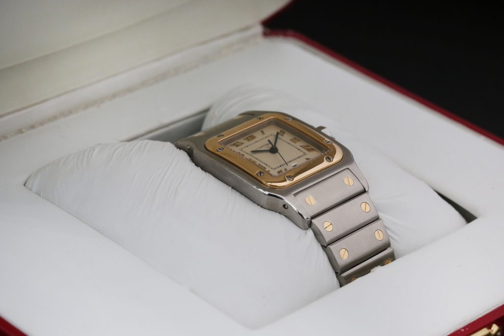 Cartier 187901 White SANTOS GALBEE 29mm