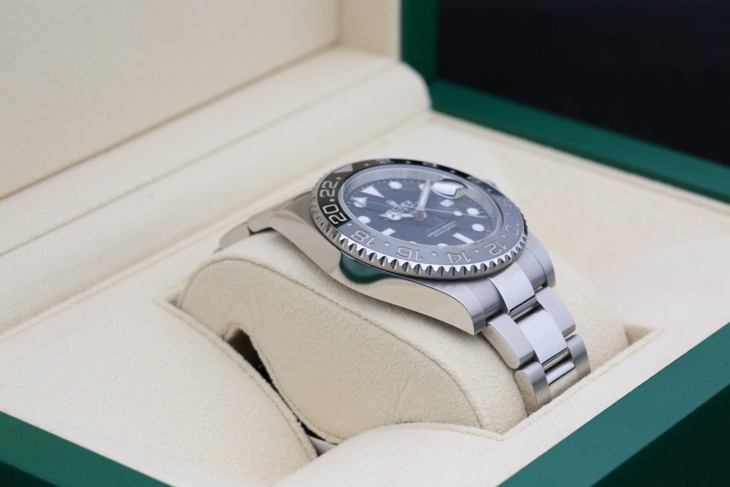 Rolex 126710GRNR Black GMT MASTER II 40mm 2024