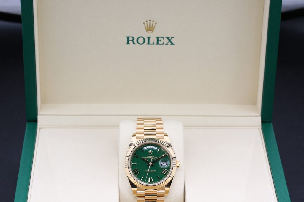 Rolex 228238 Green DAY-DATE 40mm 2025