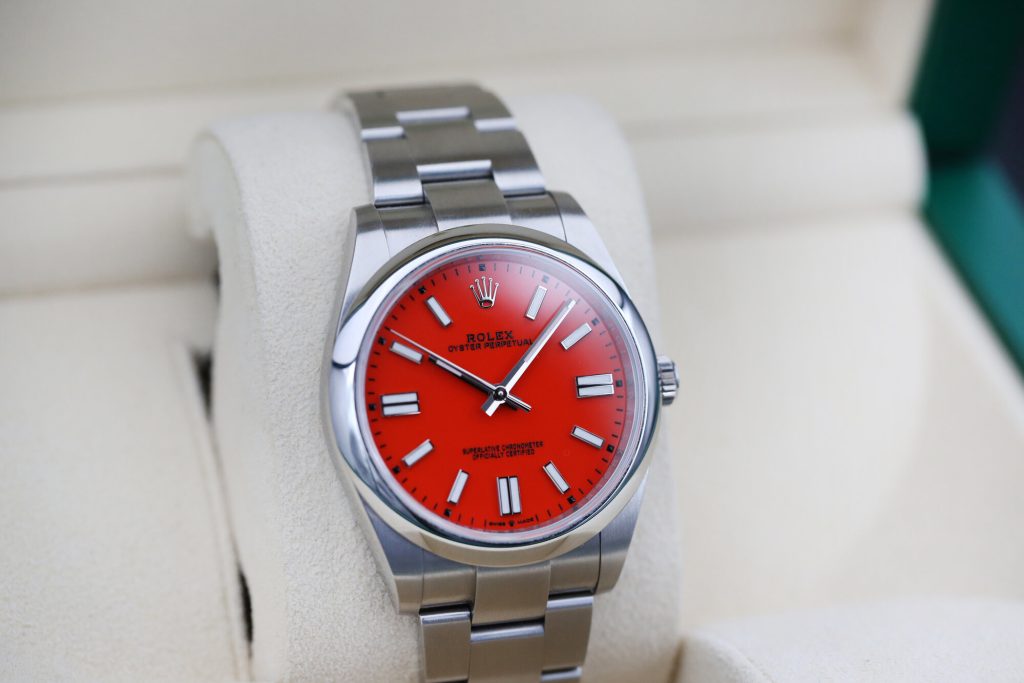 Rolex 124300 Red OYSTER PERPETUAL 41mm 2022