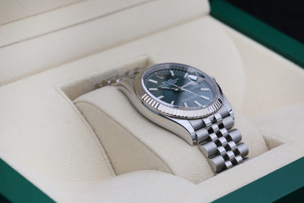 Rolex 126234 Mint Green DATEJUST 36mm 2022