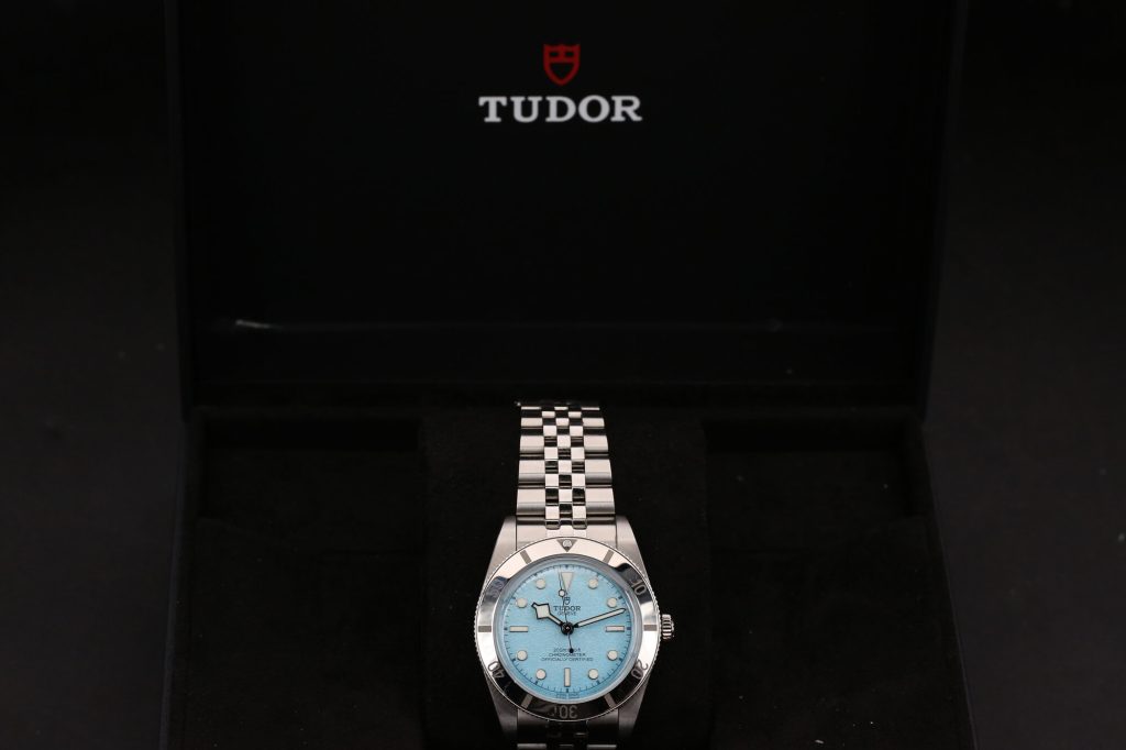 Tudor 79000 Lagoon BLACK BAY  37mm 2025