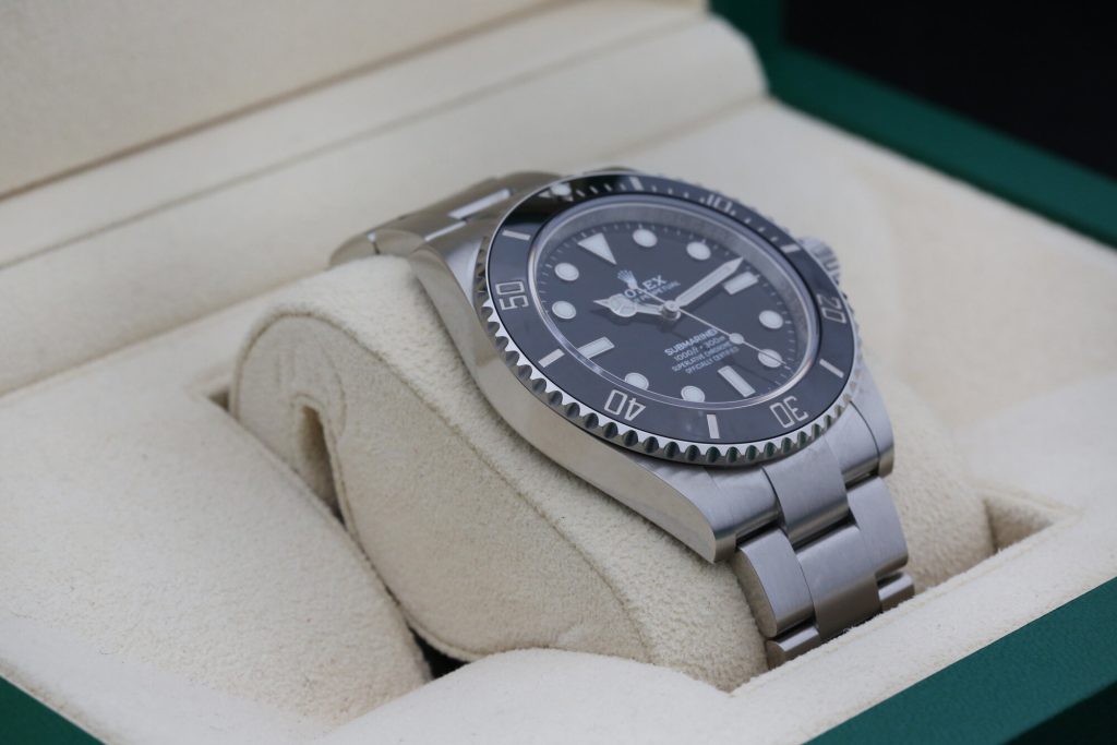 Rolex 124060 Black SUBMARINER 41mm 2020 Non Date