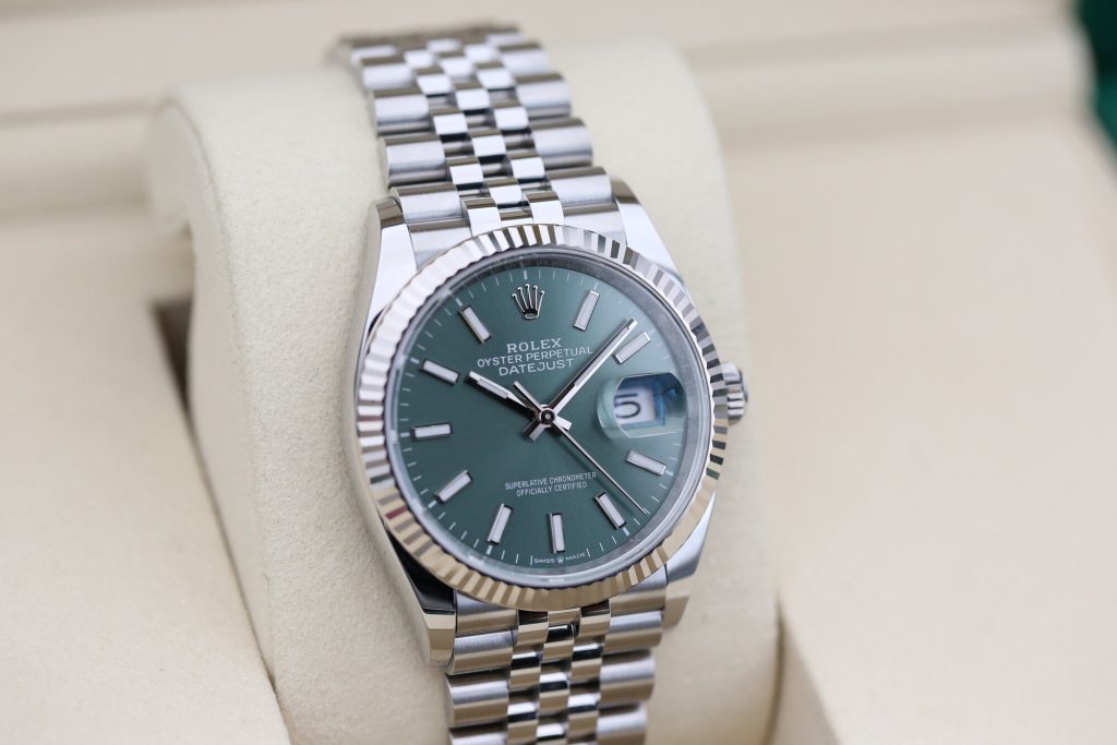 Rolex 126234 Mint Green DATEJUST 36mm 2025