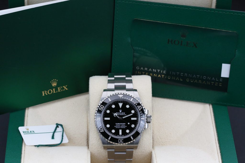 Rolex 124060 Black SUBMARINER 41mm 2020 Non Date