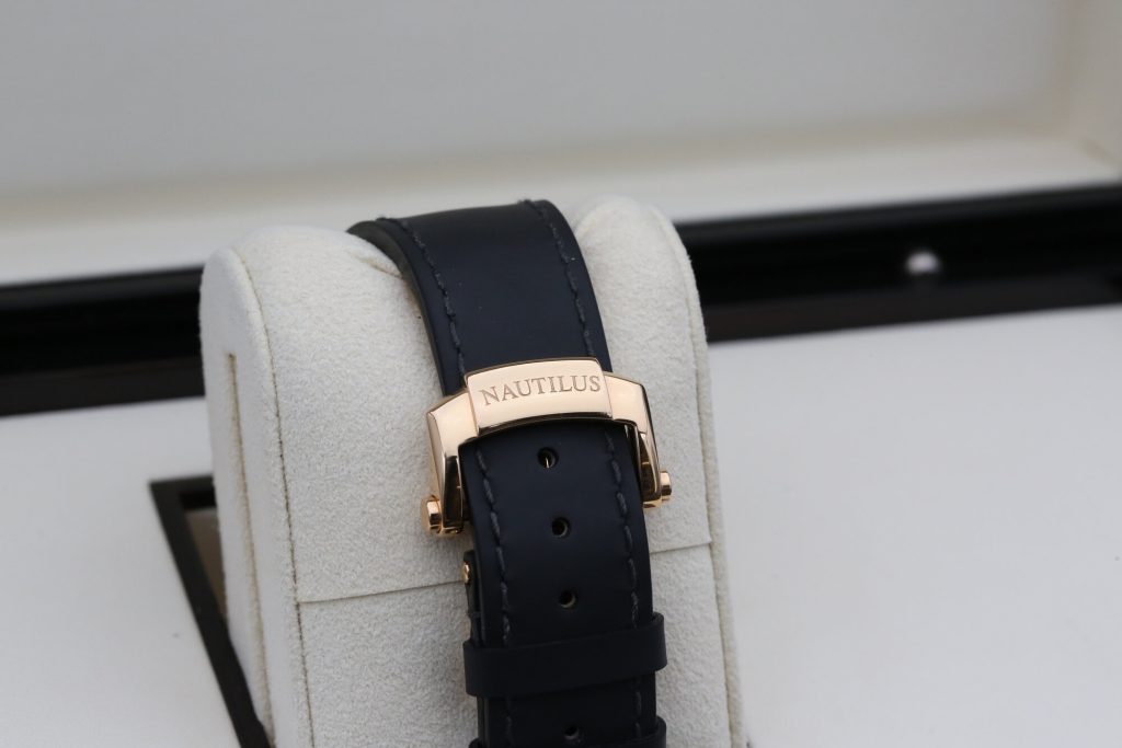 Patek Philippe 5712R Black NAUTILUS  40mm 2008