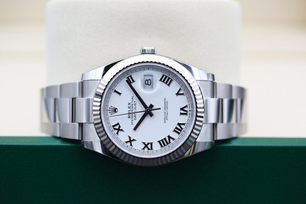 Rolex 126334 White Roman DATEJUST 41mm 2025