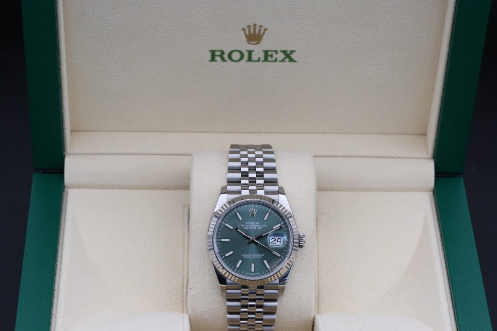 Rolex 126234 Mint Green DATEJUST 36mm 2022
