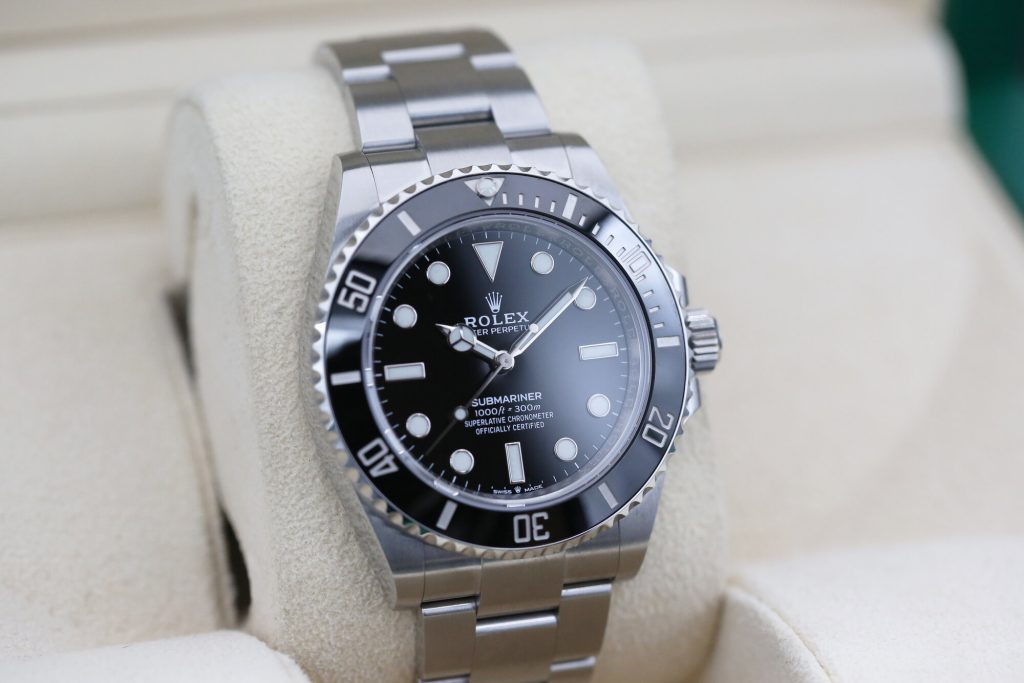 Rolex 124060 Black SUBMARINER 41mm 2020 Non Date