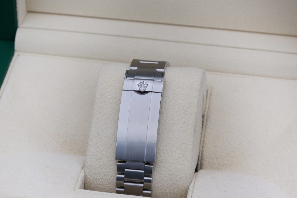 Rolex 124060 Black SUBMARINER 41mm 2020 Non Date