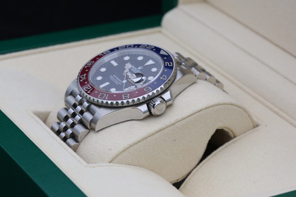 Rolex 126710BLRO Black GMT-MASTER II 40mm 2021 Pepsi