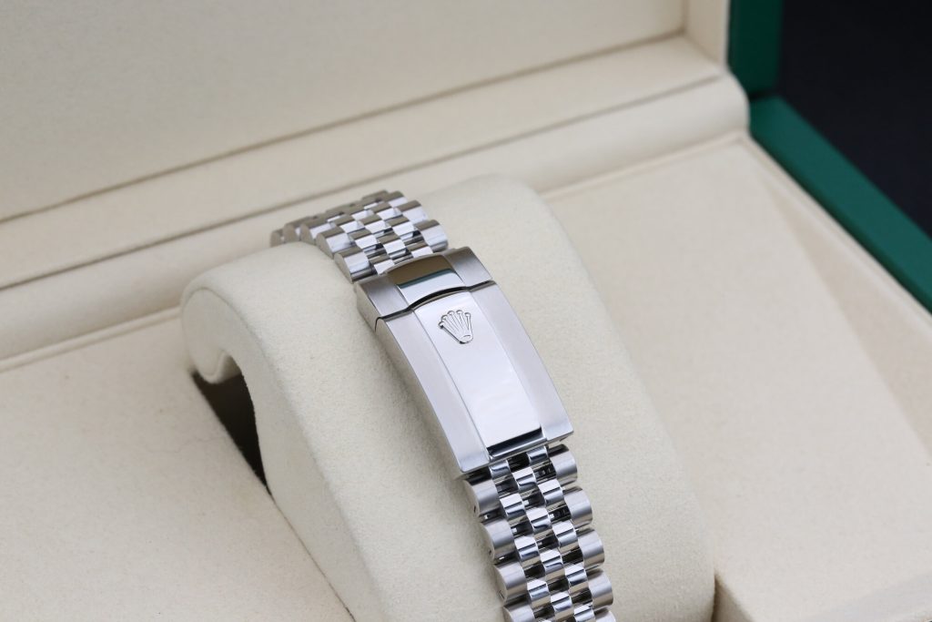 Rolex 126334 Mint Green DATEJUST 41mm 2025