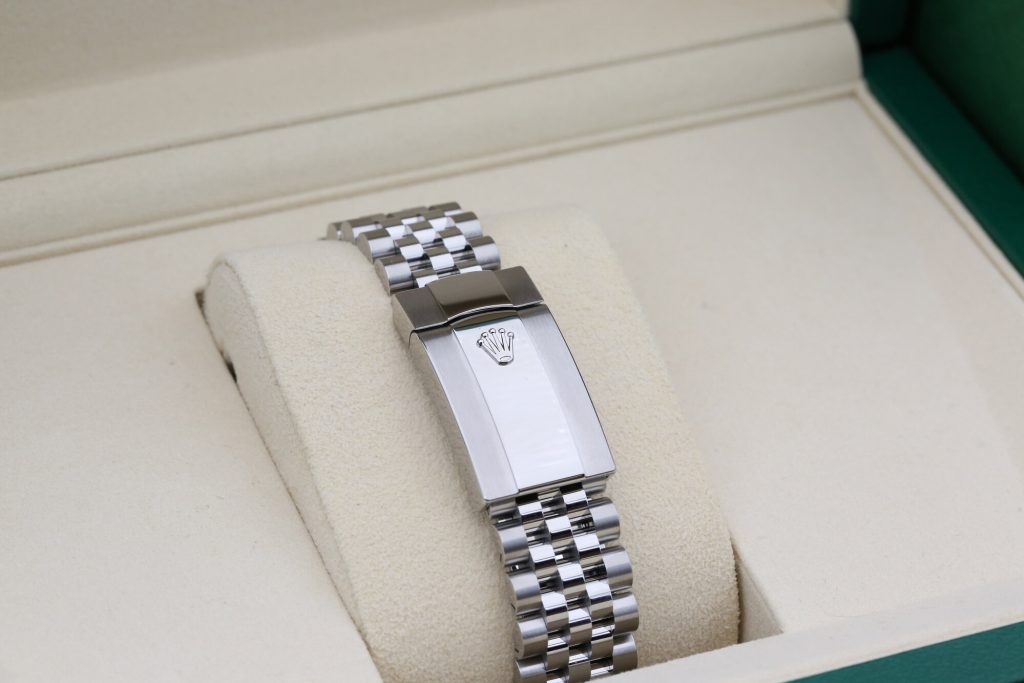 Rolex 126334 Blue DATEJUST 41mm 2025