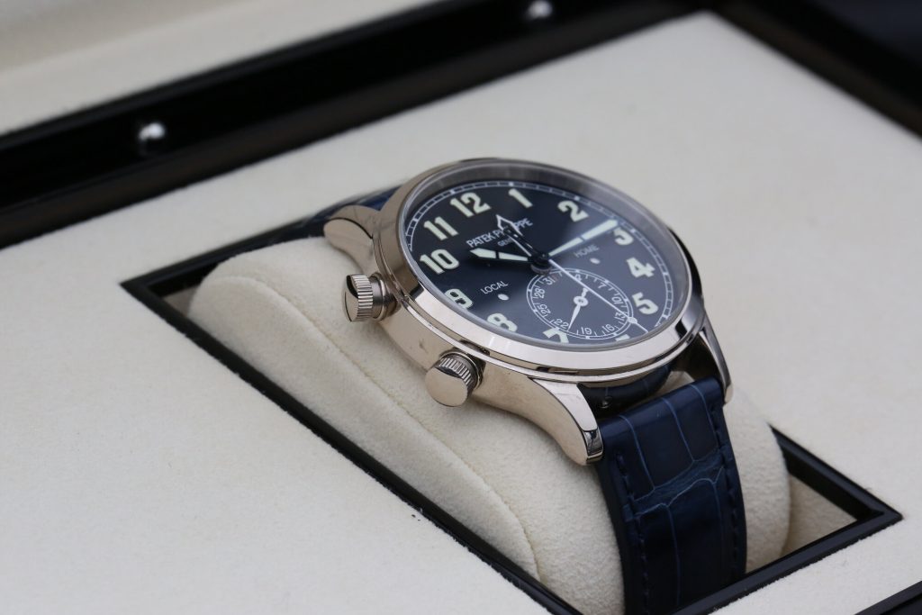 Patek Philippe 5524G-001 Blue CALATRAVA PILOT  42mm 2021