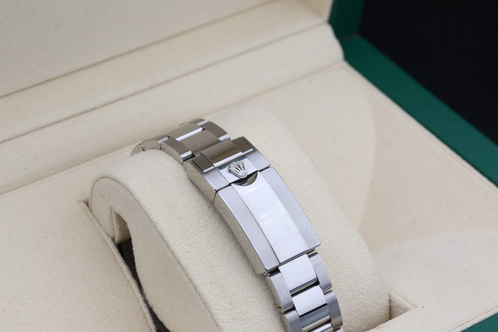 Rolex 126710GRNR Black GMT-MASTER II 40mm 2024 Bruce Wayne