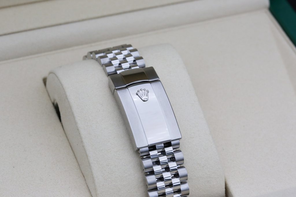 Rolex 126300 Mint Green DATEJUST 41mm 2025