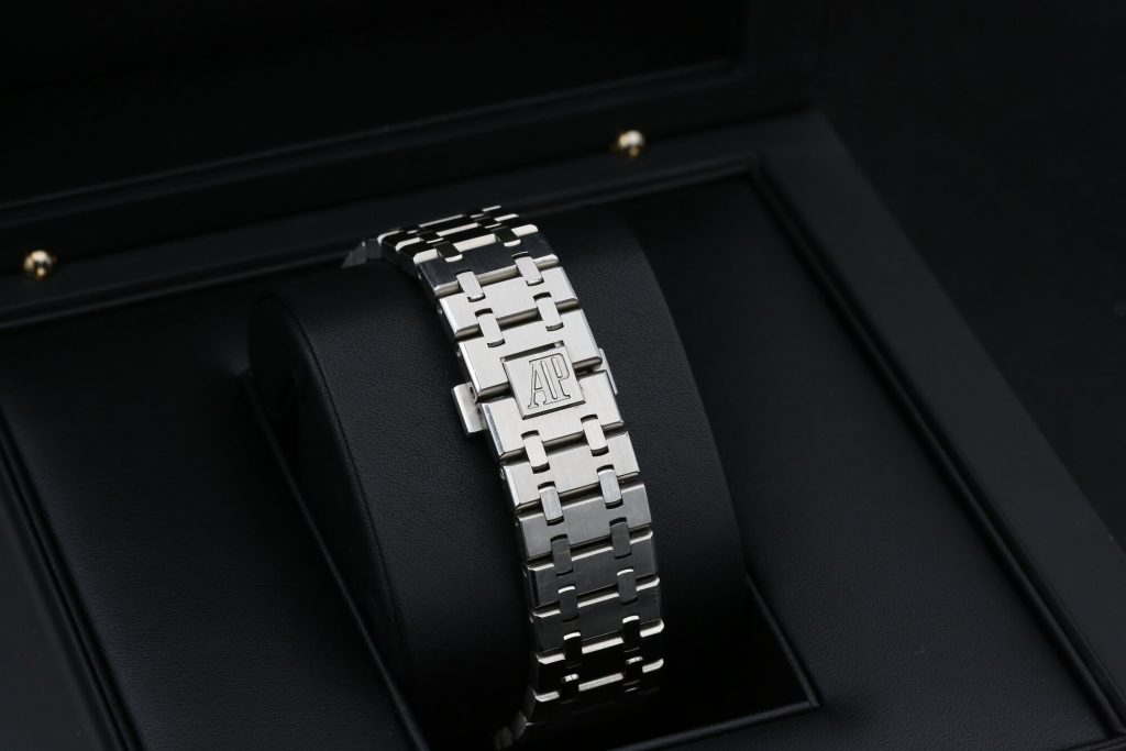 Audemars Piguet 26331ST.OO.1220ST.03 Blue Chronograph ROYAL OAK 41mm 2018