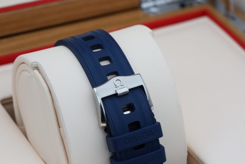 Omega 210.32.42.20.03.001 Blue SEAMASTER  42mm 2021