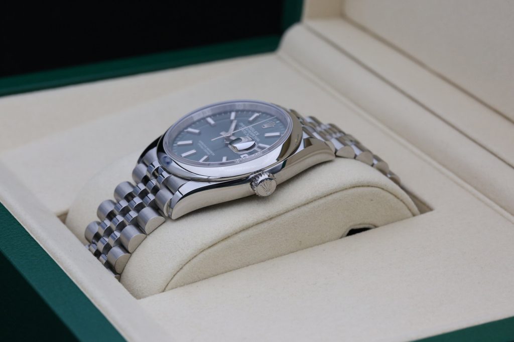 Rolex 126200 Green DATEJUST 36mm 2025