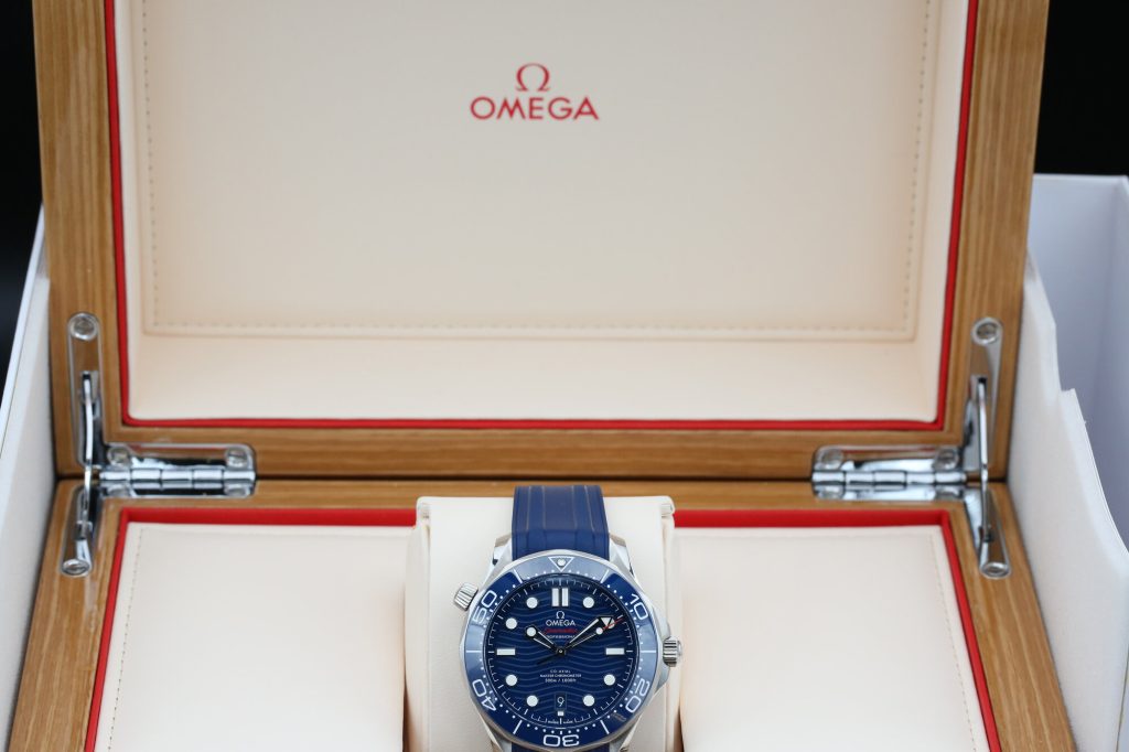 Omega 210.32.42.20.03.001 Blue SEAMASTER  42mm 2021