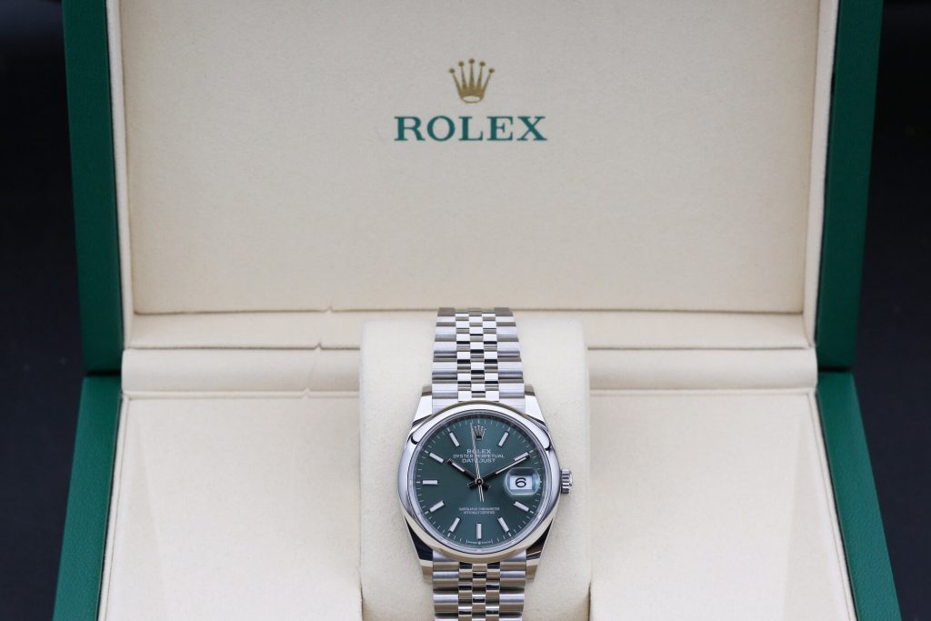 Rolex 126200 Green DATEJUST 36mm 2025