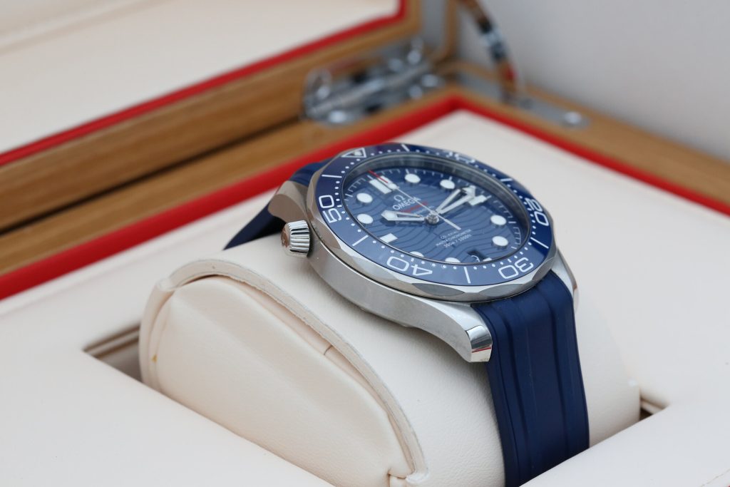 Omega 210.32.42.20.03.001 Blue SEAMASTER  42mm 2021