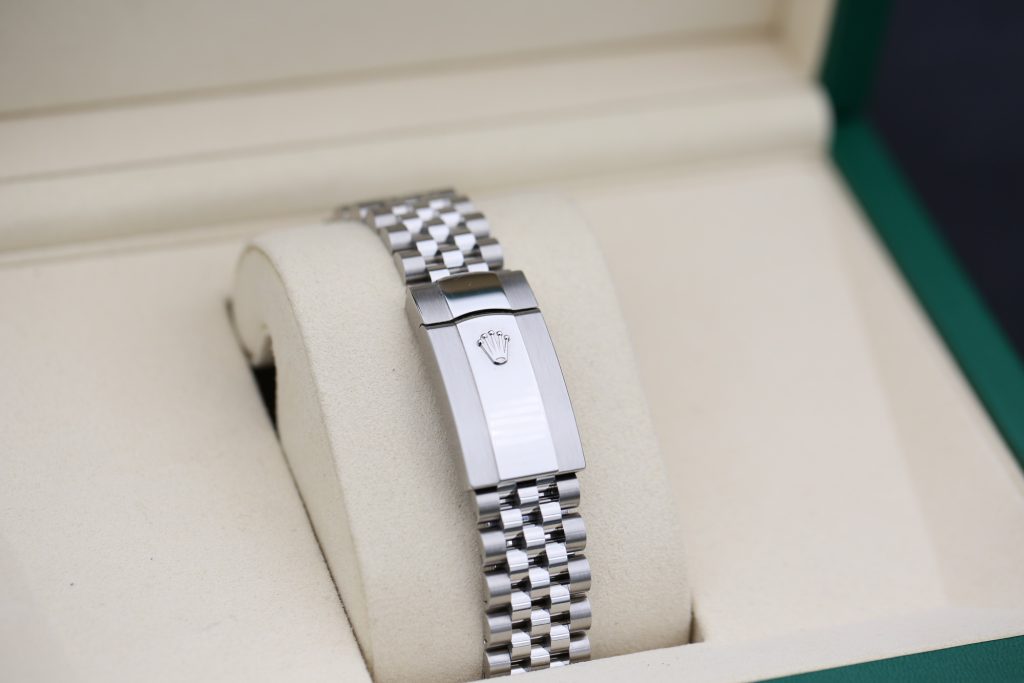 Rolex 126334 White Roman DATEJUST 41mm 2026