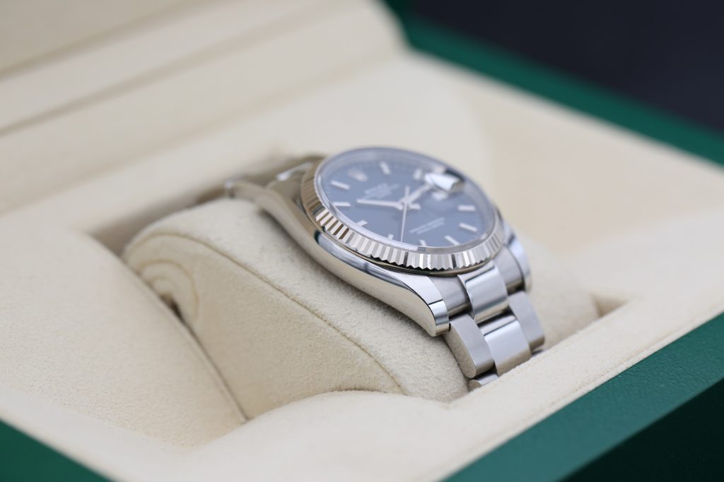 Rolex 115234 Blue OYSTER PERPETUAL DATE 34mm 2019