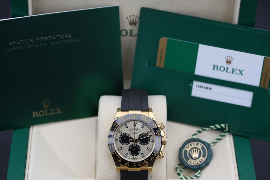 Rolex 116518LN Black DAYTONA 40mm 2018 PIKACHU