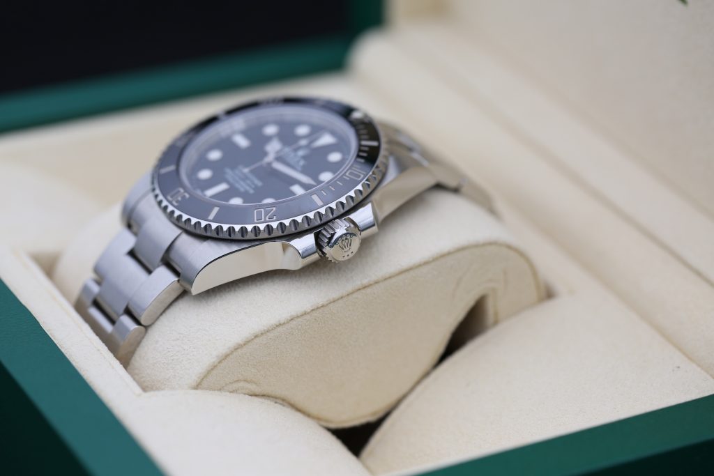 Rolex 114060 Black SUBMARINER 40mm 2017