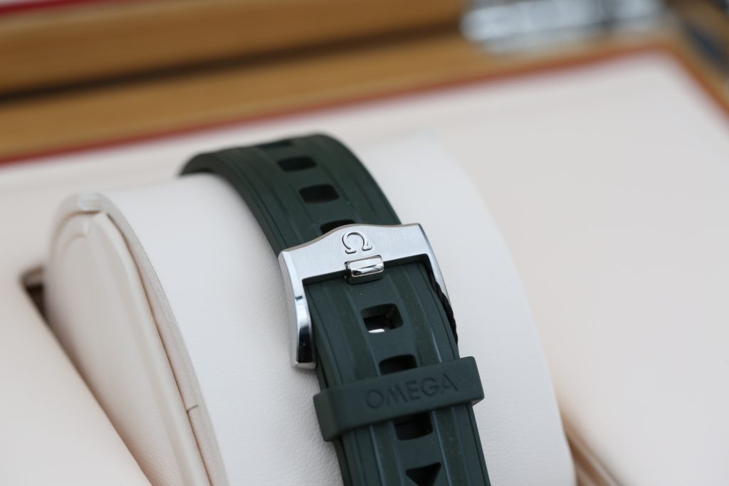 Omega 210.32.42.20.10.001 Green SEAMASTER  42mm 2026