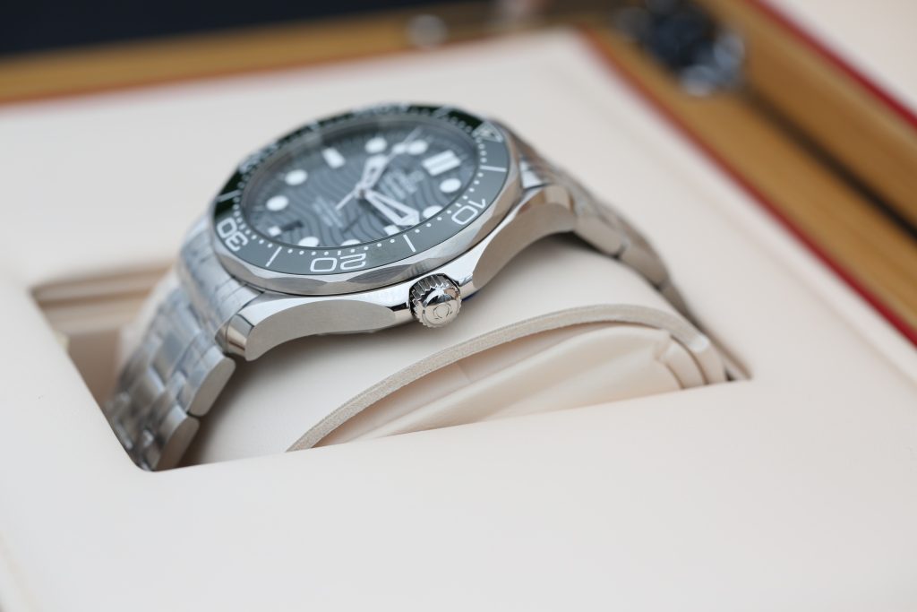 Omega 210.30.42.20.10.001 Green SEAMASTER  42mm 2026