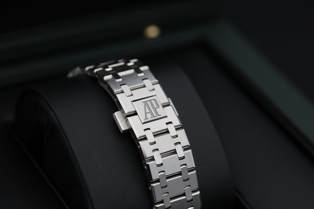 Audemars Piguet 15550ST.OO.1356ST.06 Blue ROYAL OAK 37mm 2026