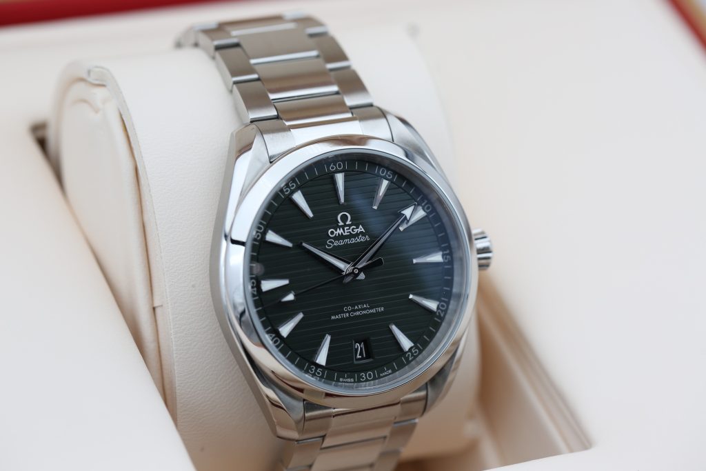 Omega 220.10.41.21.10.001 Green SEAMASTER AQUA TERRA 41mm 2023