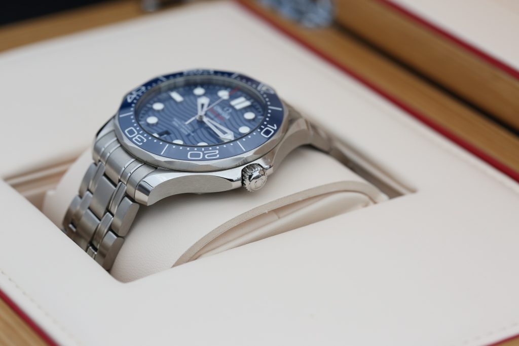 Omega 210.30.42.20.03.001 Blue SEA MASTER  42mm 2020