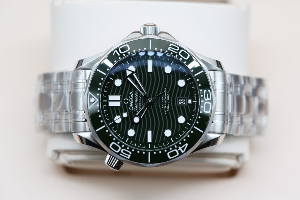 Omega 210.30.42.20.10.001 Green SEAMASTER  42mm 2026