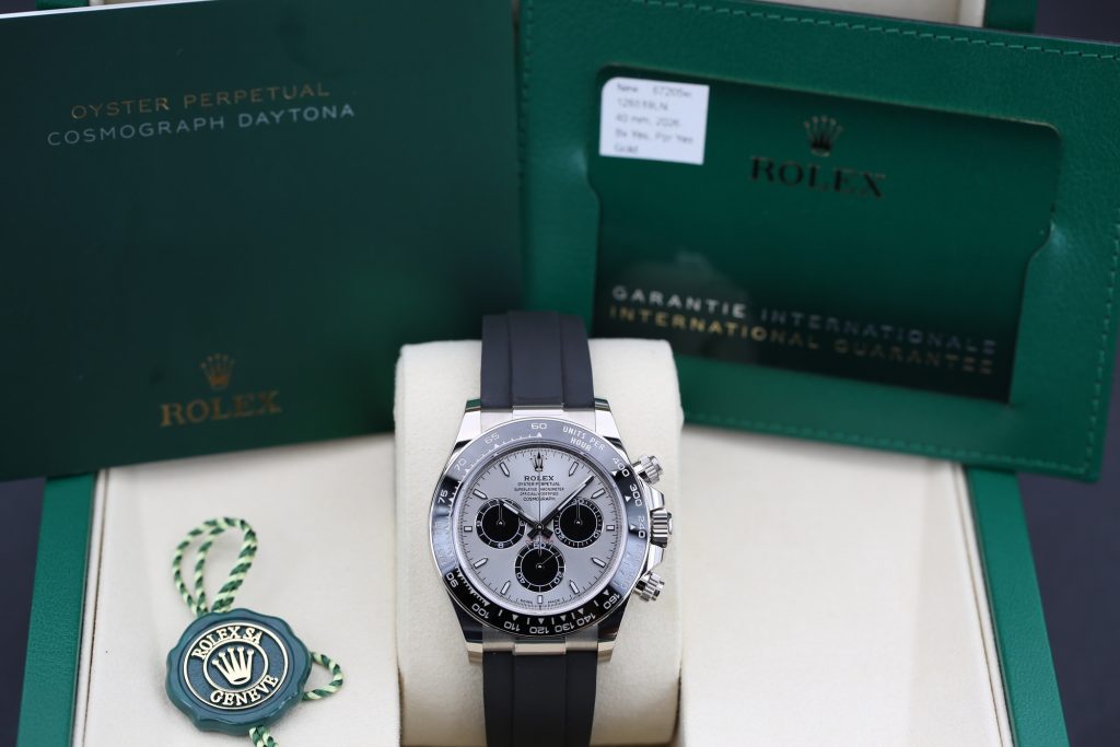 Rolex 126519LN Ghost DAYTONA 40mm 2026 Ghost