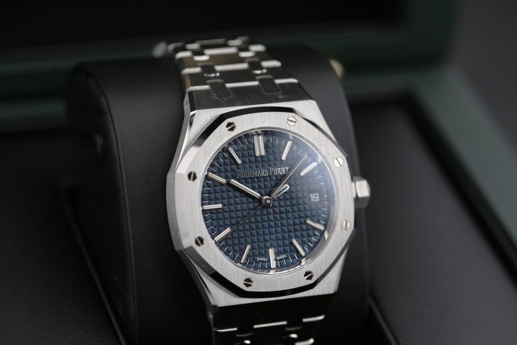 Audemars Piguet 15550ST.OO.1356ST.06 Blue ROYAL OAK 37mm 2026