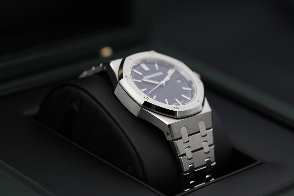 Audemars Piguet 15550ST.OO.1356ST.06 Blue ROYAL OAK 37mm 2026