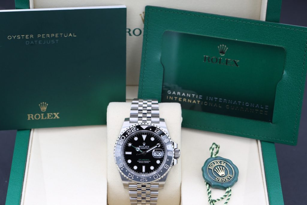 Rolex 126710GRNR Black GMT MASTER II 40mm 2025 Bruce Wayne