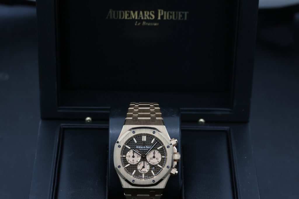 Audemars Piguet 26331OR.OO.1220OR.02 Chocolate ROYAL OAK 41mm 2018