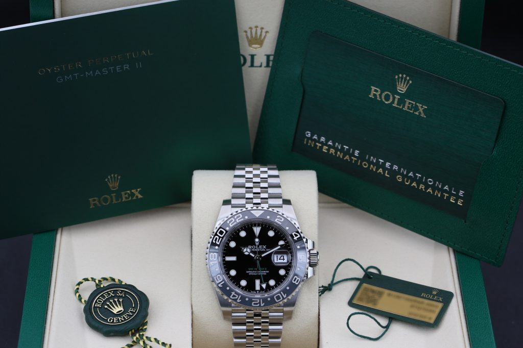 Rolex 126710GRNR Black GMT MASTER II 40mm 2026 Bruce Wayne
