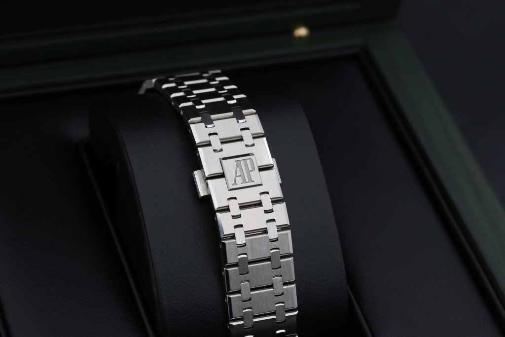 Audemars Piguet 26240ST.OO.1320ST.04 Green ROYAL OAK CHRONOGRAPH 41mm 2025