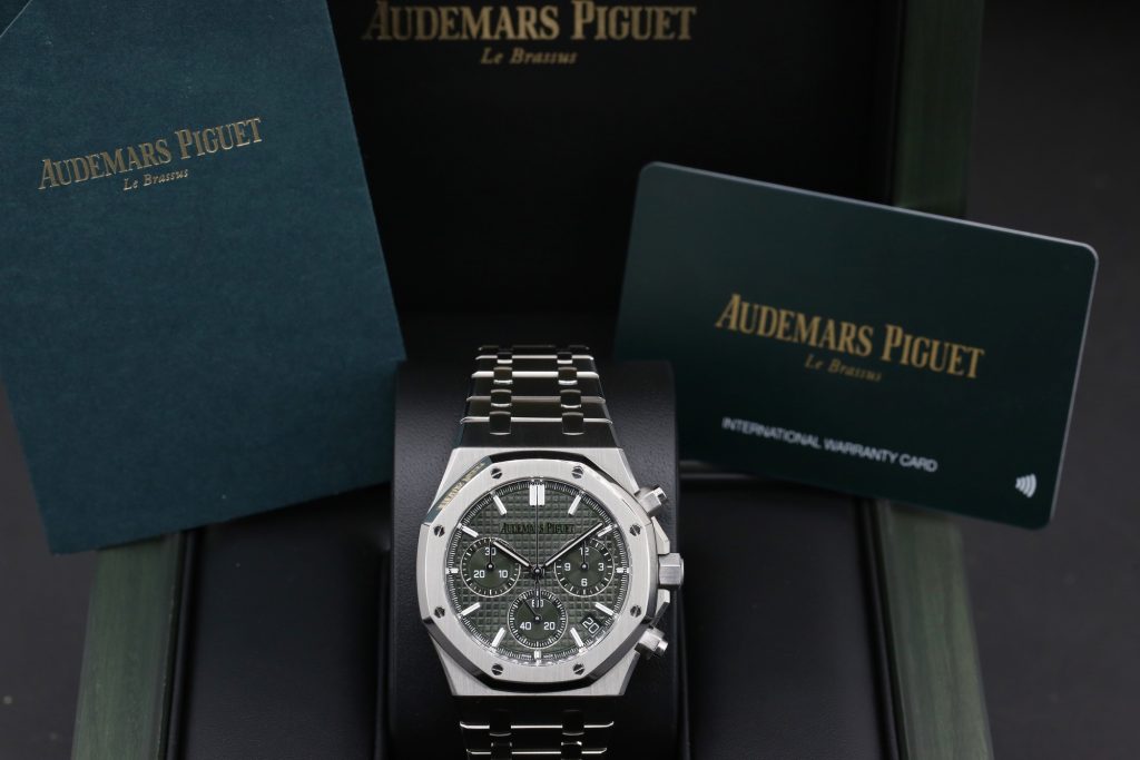Audemars Piguet 26240ST.OO.1320ST.04 Green ROYAL OAK CHRONOGRAPH 41mm 2025