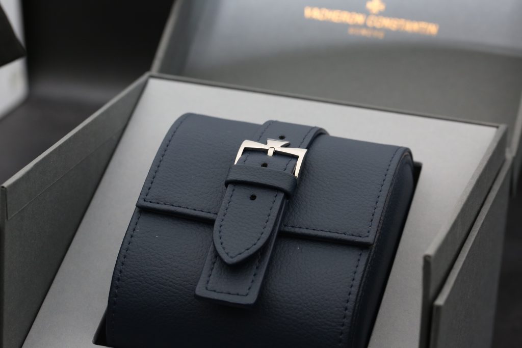 Vacheron Constantin 5520V/210A-B481 Black OVERSEAS  42.5mm 2025