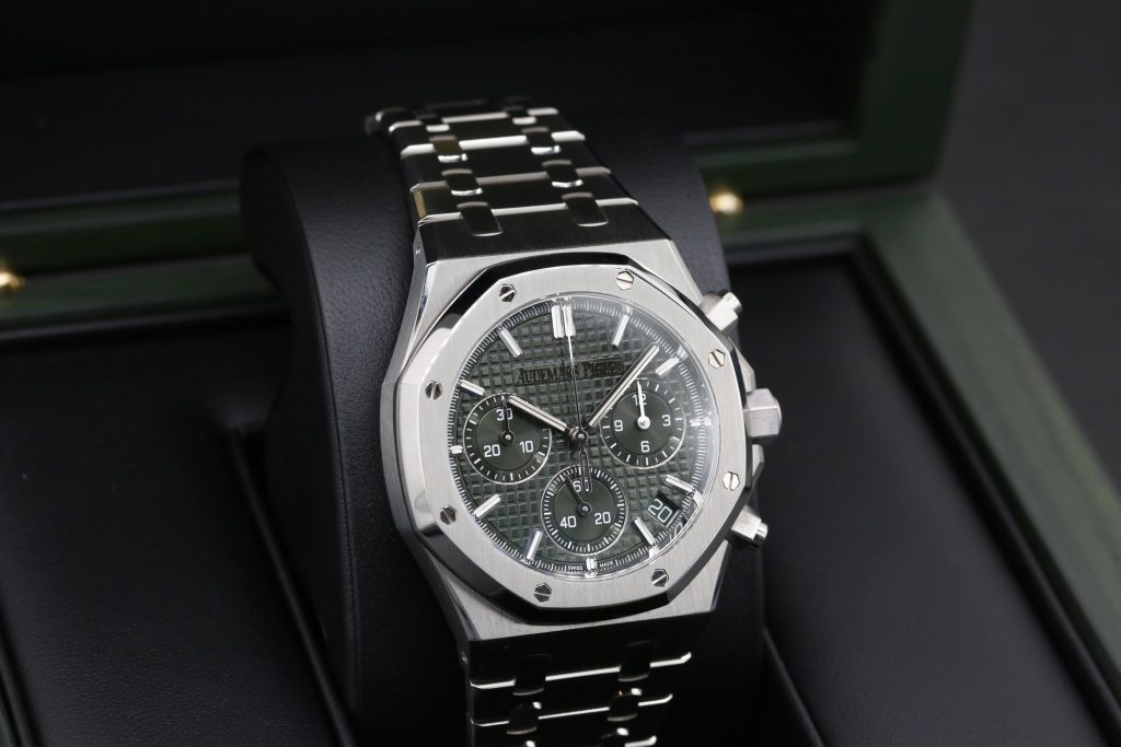 Audemars Piguet 26240ST.OO.1320ST.04 Green ROYAL OAK CHRONOGRAPH 41mm 2025