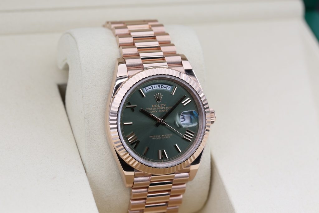 Rolex 228235 Olive DAY-DATE 40mm 2025