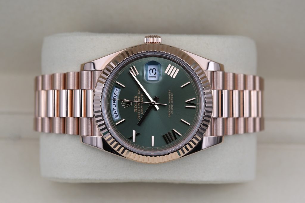 Rolex 228235 Olive DAY-DATE 40mm 2025